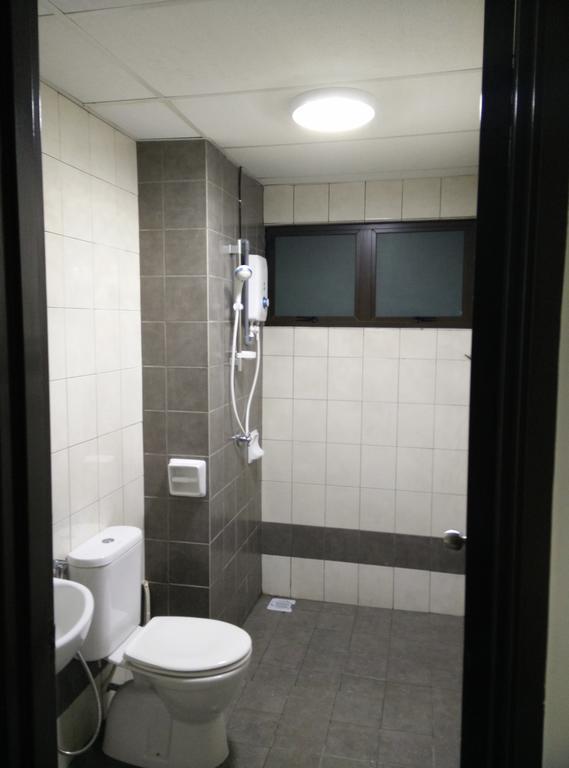 Indah Alam Condo シャー・アラム 部屋 写真
